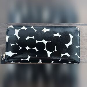 Kate Spade zip around Polka Dot Wallet With Storybook Lining